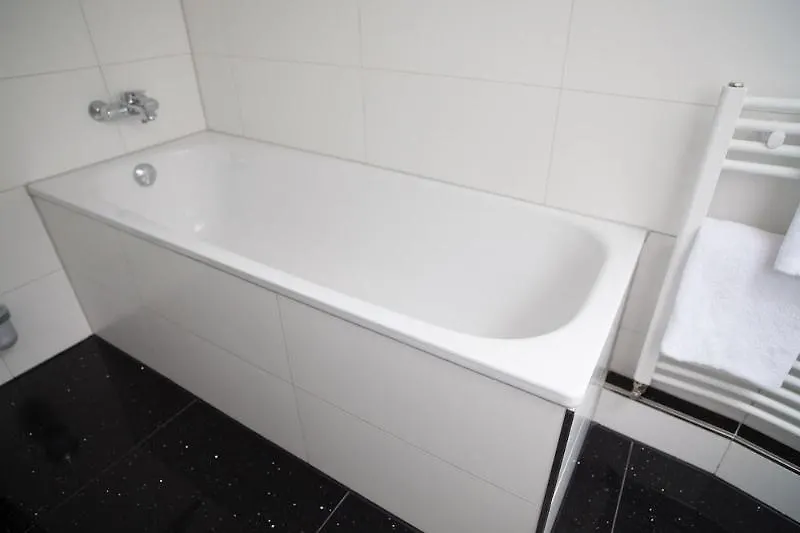 Minotel Esser Cologne 3*,